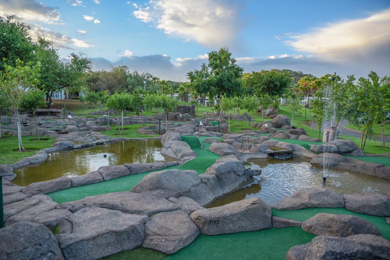 Bush Bungalows At Sun City Resort Rustenburg Exterior foto