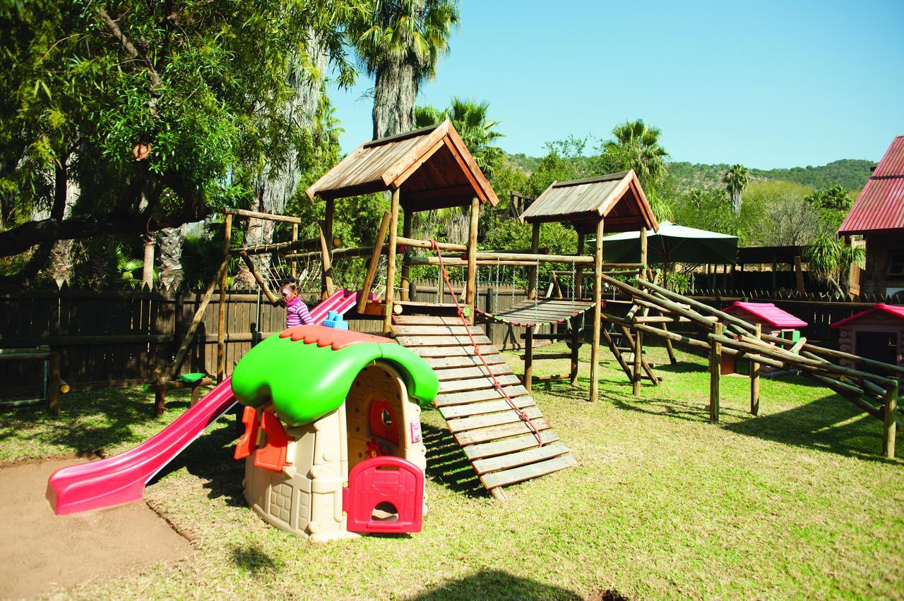Bush Bungalows At Sun City Resort Rustenburg Exterior foto